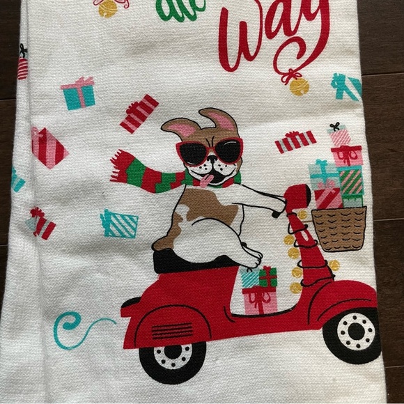 Cuisinart Jingle All The Way Christmas Tea Towel 2 Pack NWT - Picture 3 of 4